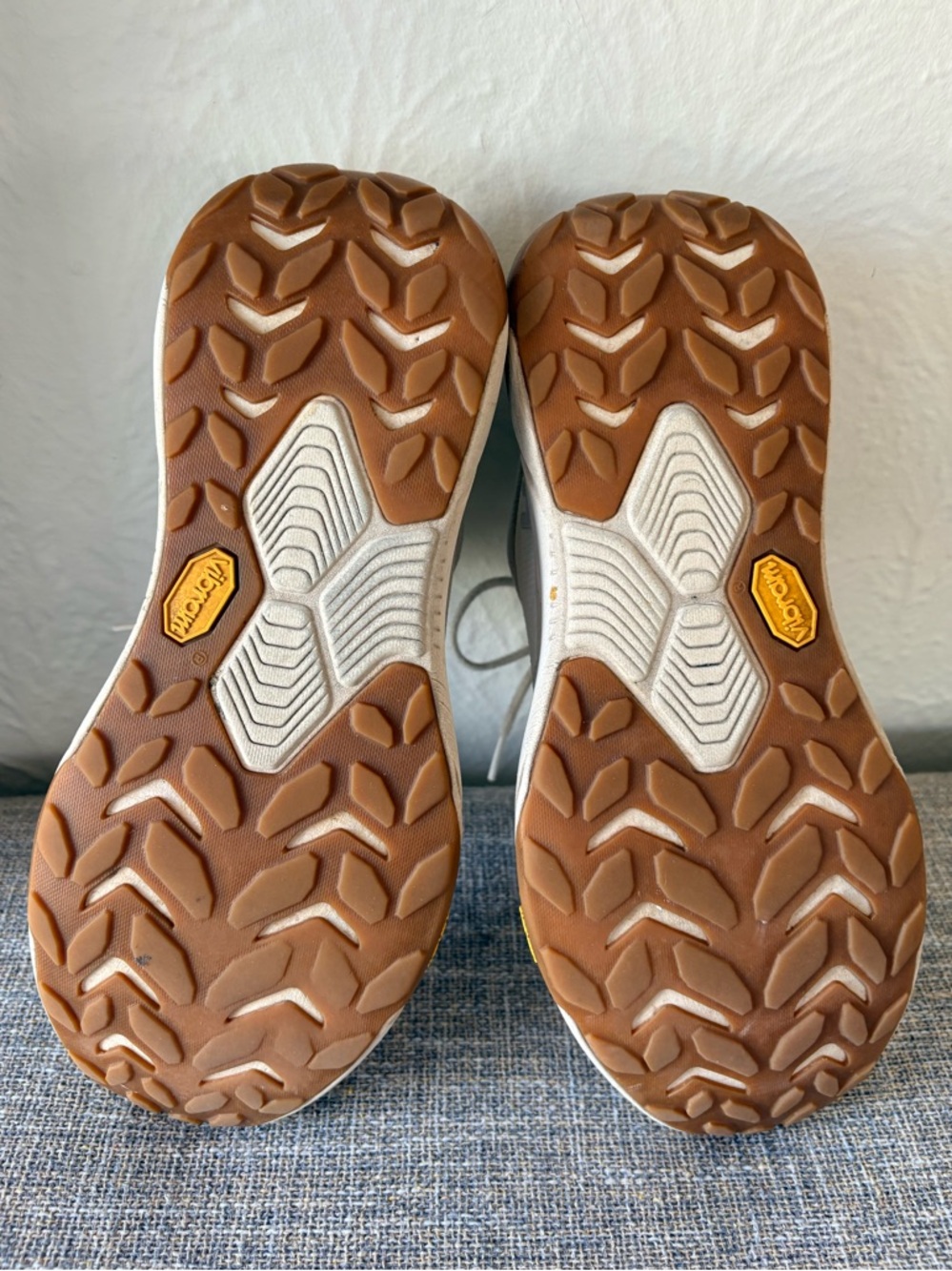Hoka Transport Women's Athletic Shoes - Picture 10 of 12